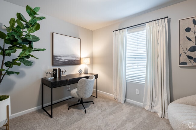 3BR, 2.5BA - 1,586SF