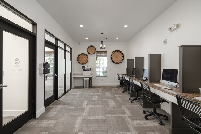 Technology Center - Study Rooms