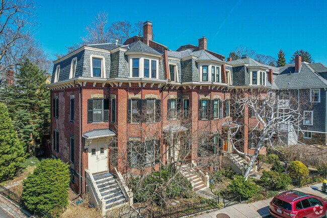 Brownstone-style houses can be found in the Jamaica Plains neighborhood.