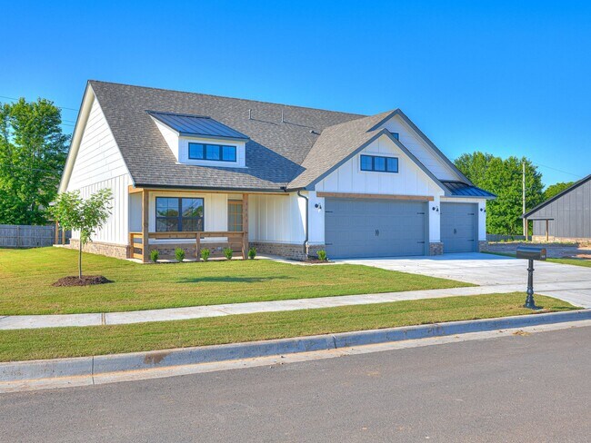 3608 W Delmar St, Broken Arrow, OK 74012 - photo 2