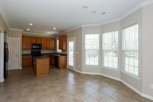 1020 Duck Point Dr, Concord, NC 28025 - photo 4