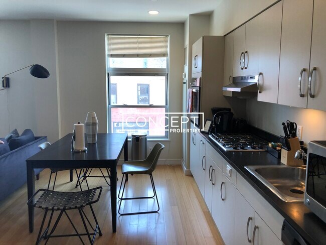601 Albany St unit 607, Boston, MA 02118 - photo 5