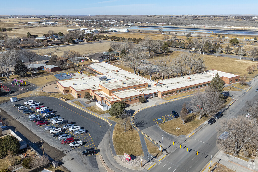 The staff at Columbine Elementary are committed to building strong relationships with students and families, promoting a sense of community. Their emphasis on character education helps students develop important social skills and values that extend beyond the classroom.