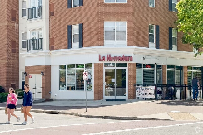La Herradura serves a variety of Mexican cuisine in Highland Park, minutes from Lafayette-Winona.