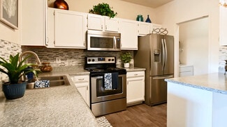 8025 W Russell Rd, Las Vegas, NV 89113