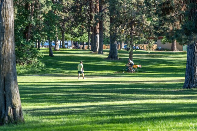 Juniper Park offers paths for walkers and bikers in the Orchard District.