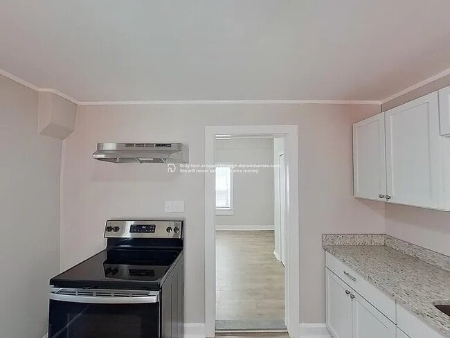 526 Tauromee Ave, Kansas City, KS 66101 - photo 6