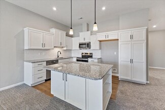 822 Walton Terrace Dr, Walton, KY 41094