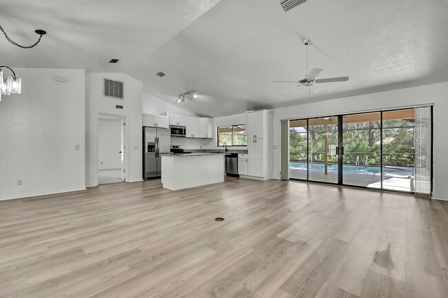 295 E Keller Ct, Hernando, FL 34442 - photo 3