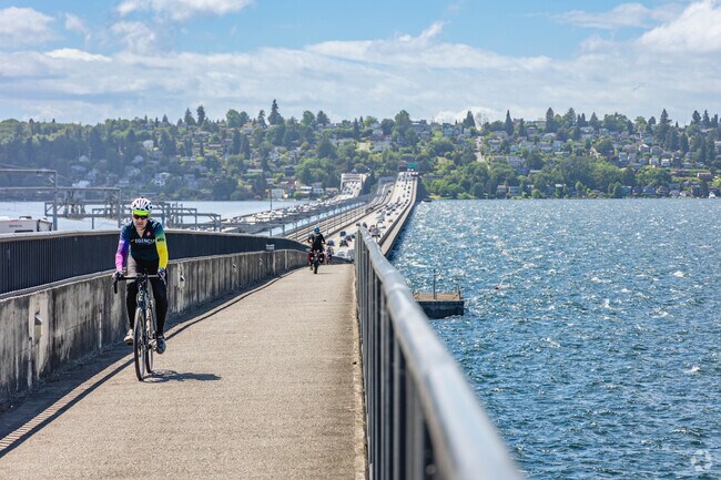Floating bridges connect Mercer Island commuters to the nearby cities of Seattle and Bellevue.