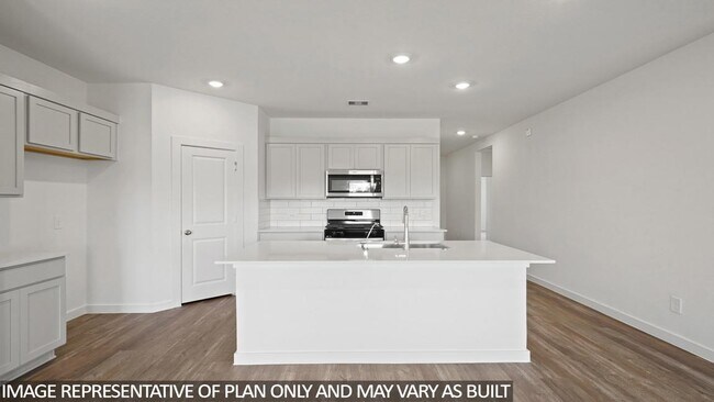 18437 Northern Red Dr, New Caney, TX 77357 - photo 6