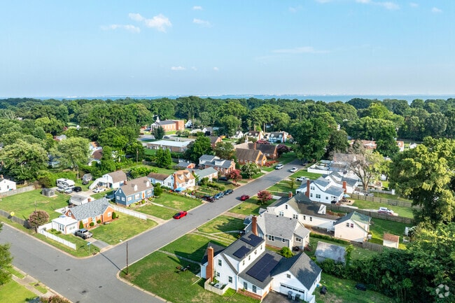 With close proximity to the water, Wythe residents have a tranquil place to thrive