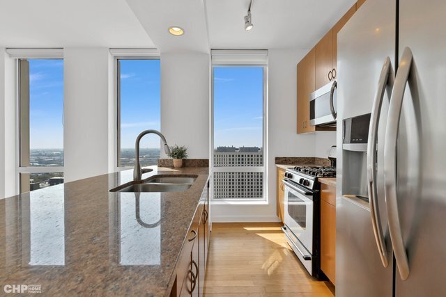 Michigan Avenue Tower 1 unit 2208, Chicago, IL 60605 - photo 4