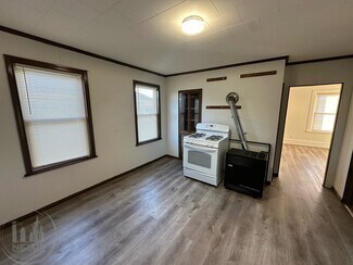 73 Esther St Unit 3, Worcester, MA 01607