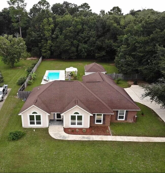 112 Kelly Ct, Leesburg, GA 31763