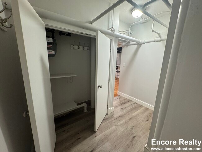 1450 Commonwealth Ave unit B, Boston, MA 02134 - photo 6