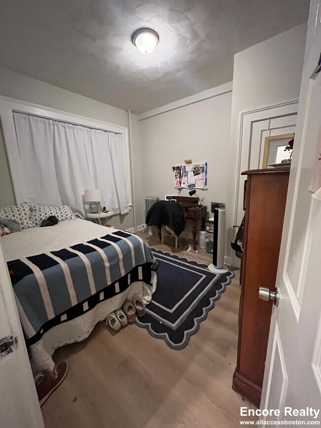 1189 Commonwealth Ave unit 9, Boston, MA 02134 - photo 3