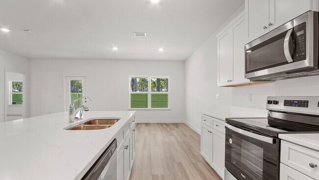 16 Gray Owl Dr W, Freeport, FL 32439 - photo 5