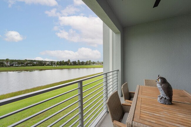 3171 Paradox Cir unit ID1297365P, Kissimmee, FL 34746 - photo 2