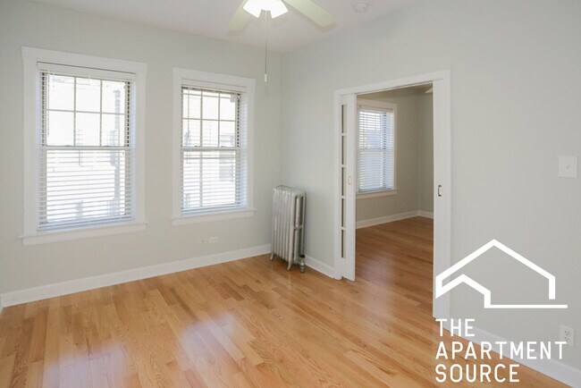 1932 W Winona St unit 3, Chicago, IL 60640 - photo 6