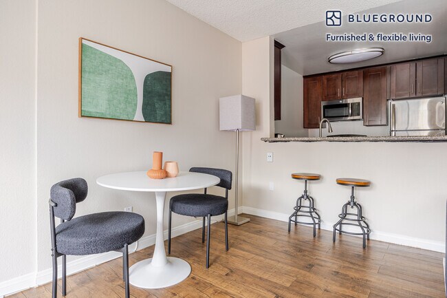 611 N Howard St unit FL3-ID1318, Glendale, CA 91206 - photo 6