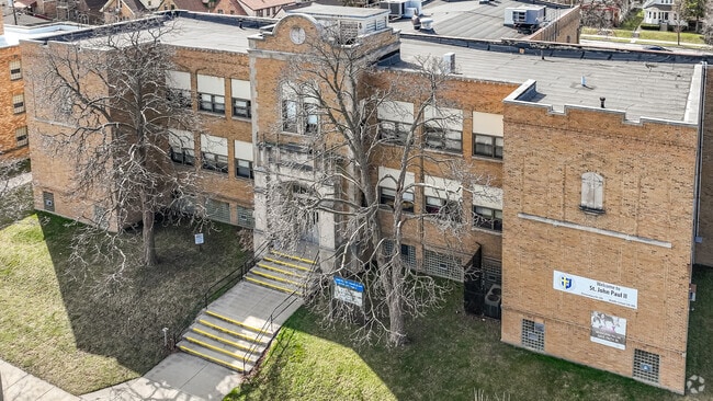 St John Paul II Catholic School is a private school for grades K-4.