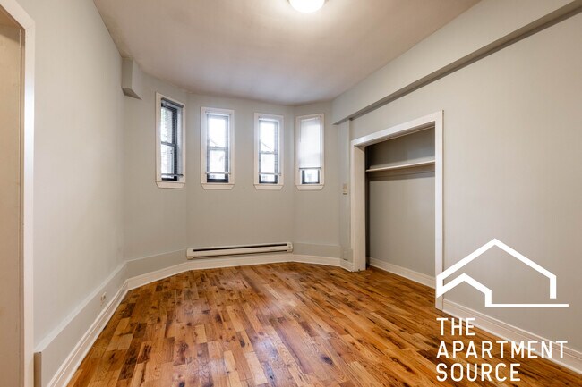 4631 N Paulina St unit 409, Chicago, IL 60640 - photo 2