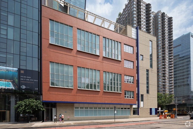 Murray Hill's educational cornerstone: The River School.