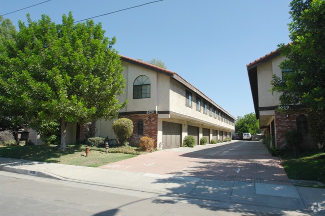 5018 Rosemead Blvd unit D, San Gabriel, CA 91776 - photo 2