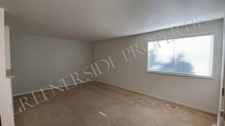677 Paradise Plaza Unit 101, Twin Falls, ID 83301