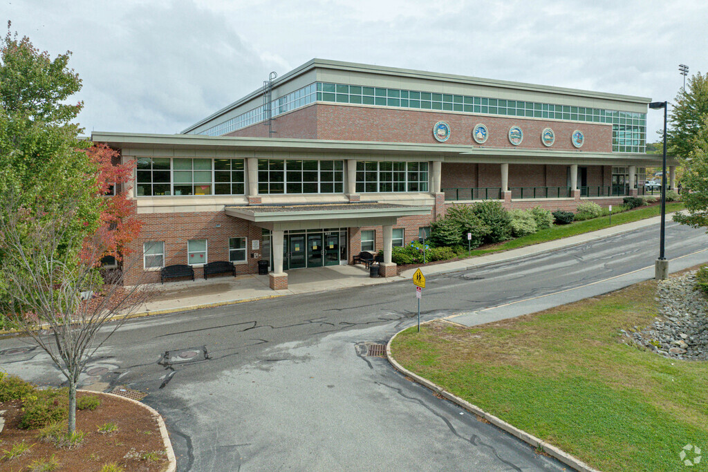 Wachusett Regional High School, Holden MA Rankings & Reviews