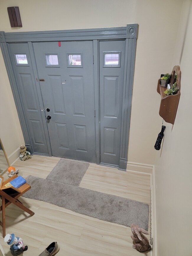 102 3rd Ave unit 102 3rd Ave Butler P, Butler, PA 16001 - photo 2