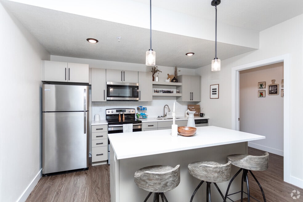 Altair at Riverwalk, West Haven, UT 84401 - photo 1