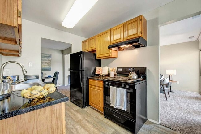 Cinnamon Run/Peppertree Farm, Silver Spring, MD 20906 - photo 7