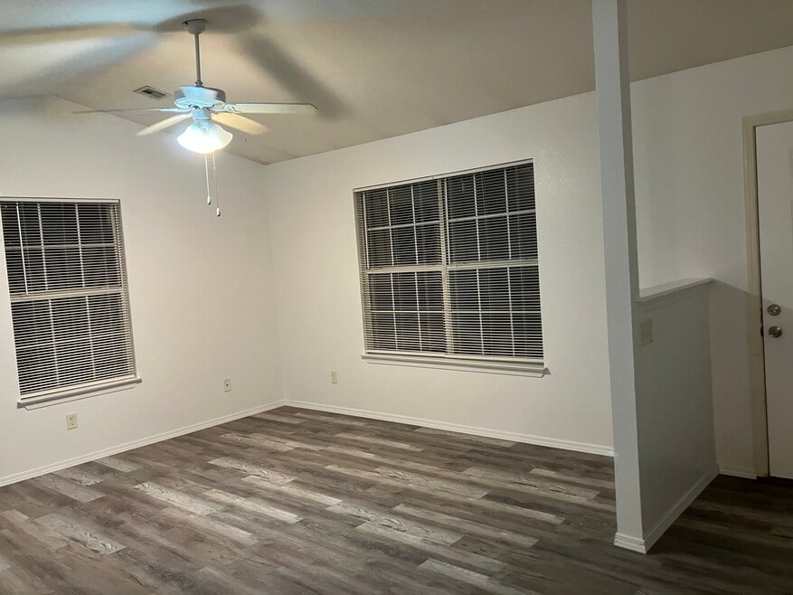 36 Holly Dr, Bentonville, AR 72712 - photo 1