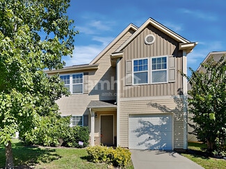 2619 Bramble Ridge Ct, Charlotte, NC 28215