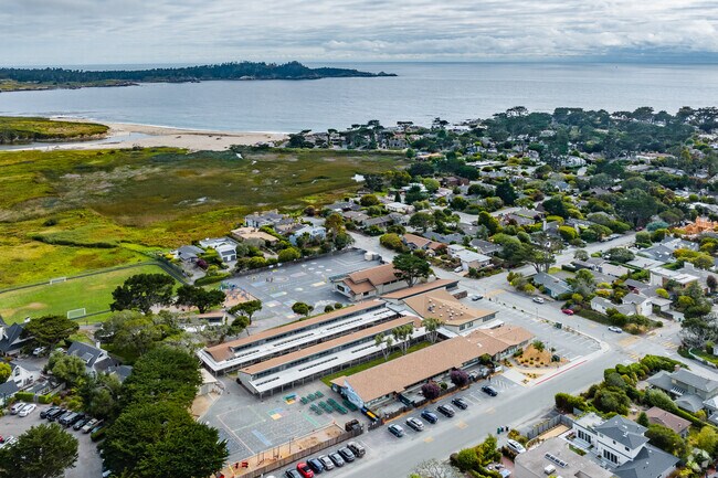 Carmel River Elementary School, Public Elementary School walkable to beach in Carmel, CA