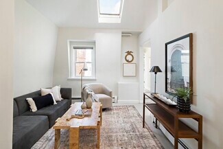 264 Webster St Unit 3, Boston, MA 02128