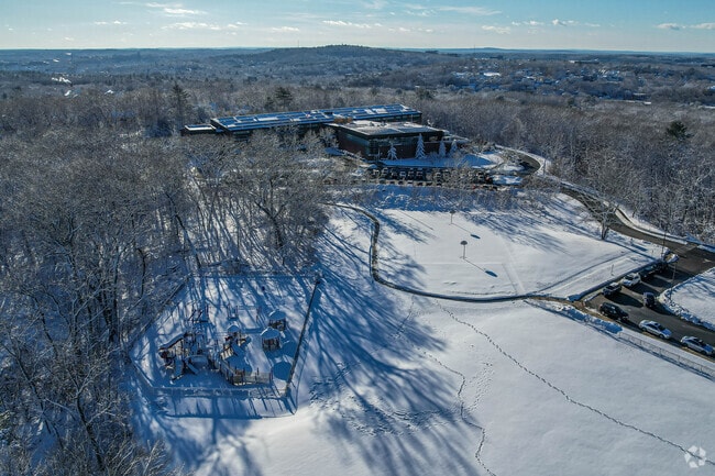 Northeast Elementary School has a student teacher ratio of 10 to 1.
