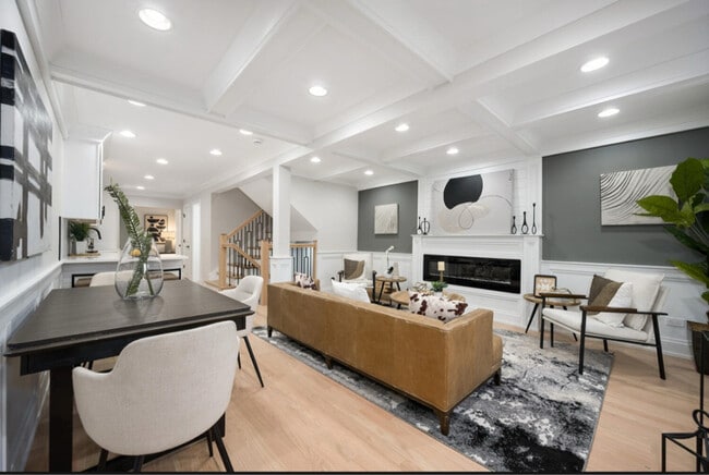 8536 S Morgan St, Chicago, IL 60620 - photo 2