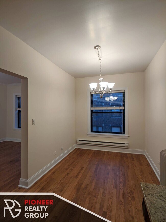 736 W Addison St unit 744-1S, Chicago, IL 60613 - photo 7