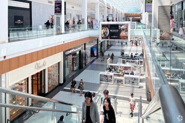 Westbury residents have close access to luxury shopping at the Roosevelt Field Mall.