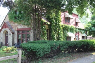 6633 Milwaukee Ave Unit 1, Wauwatosa, WI 53213