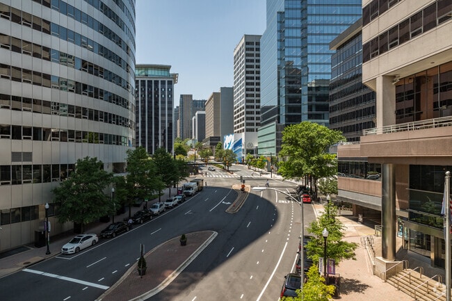 Rosslyn is home to
