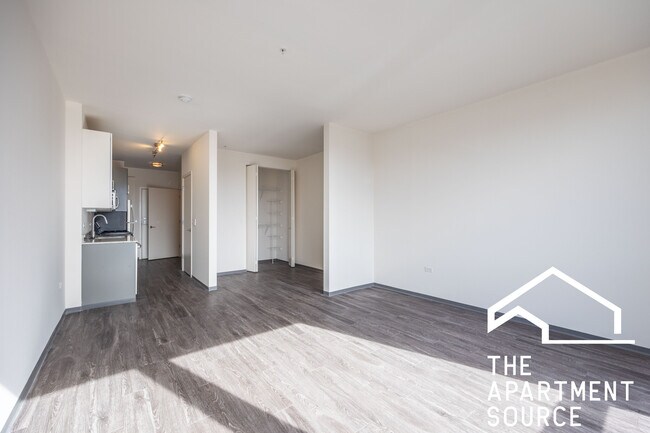 2340 N California Ave unit 228, Chicago, IL 60647 - photo 5