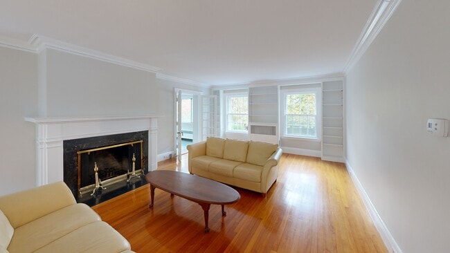 4 Wheeler Ave, Worcester, MA 01609 - photo 2