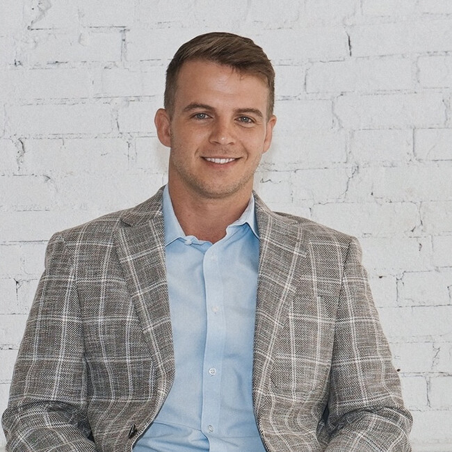 Agent Photo