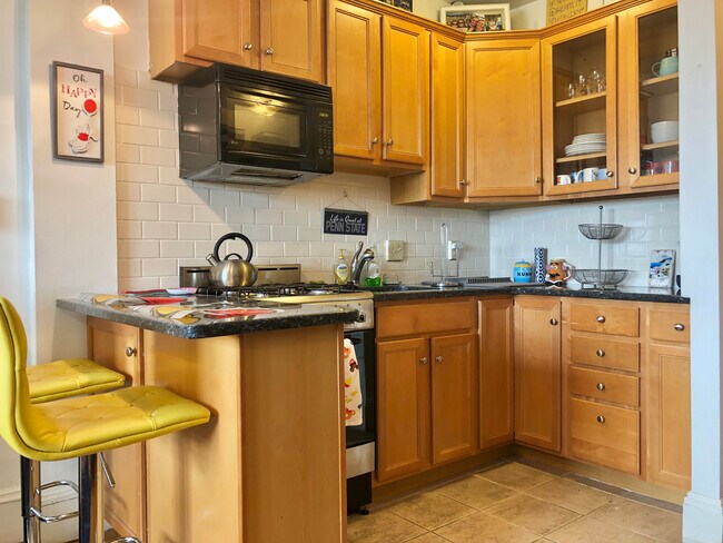 Garrison Hall unit 704, Boston, MA 02116 - photo 5