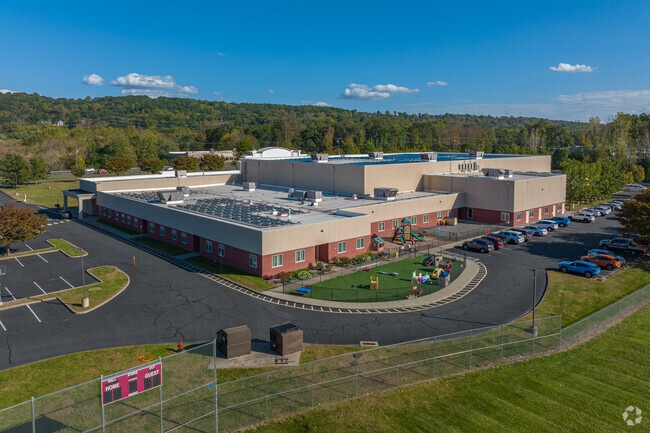 Faith Preparatory School provides enrolled New Milford students with a private school education.