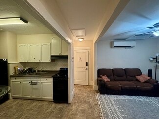 104 W Fulton St Unit 104-a, Stockton, CA 95204